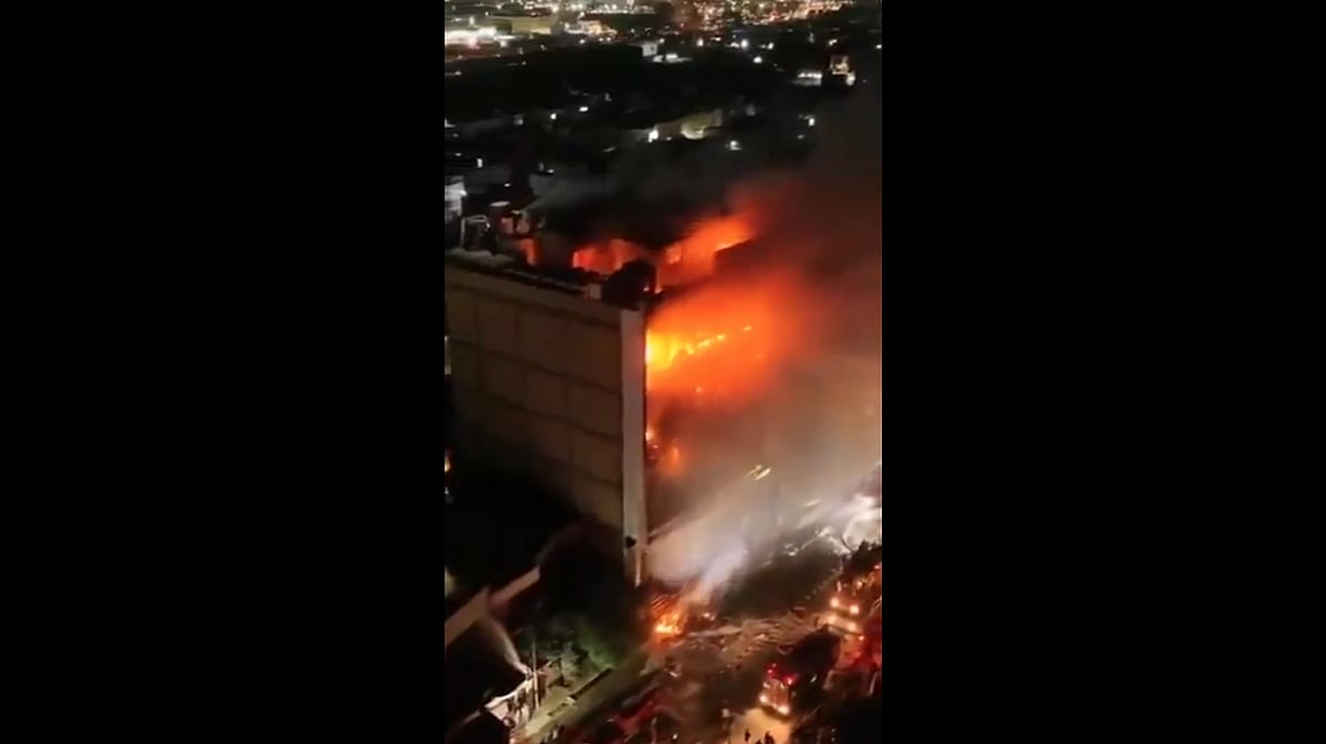 Massive Mall Fire in Iraq Kills At Least 50 People in al-Kut City