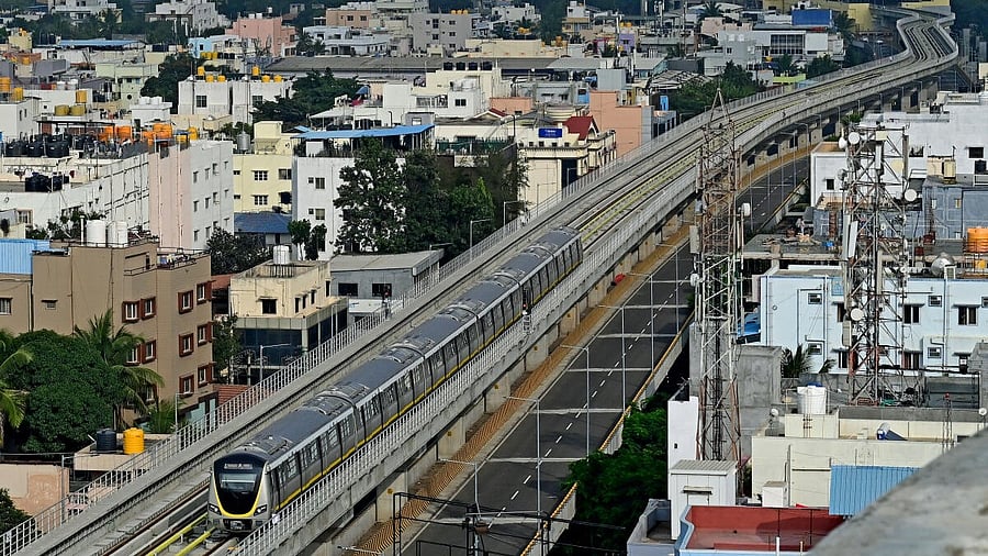 <div class="paragraphs"><p>Namma Metro Yellow Line train trial run.</p></div>