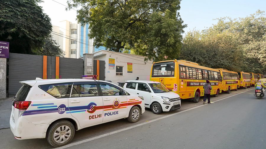 <div class="paragraphs"><p>A Delhi Police team at a school in Paschim Vihar after. For representational purposes.</p></div>