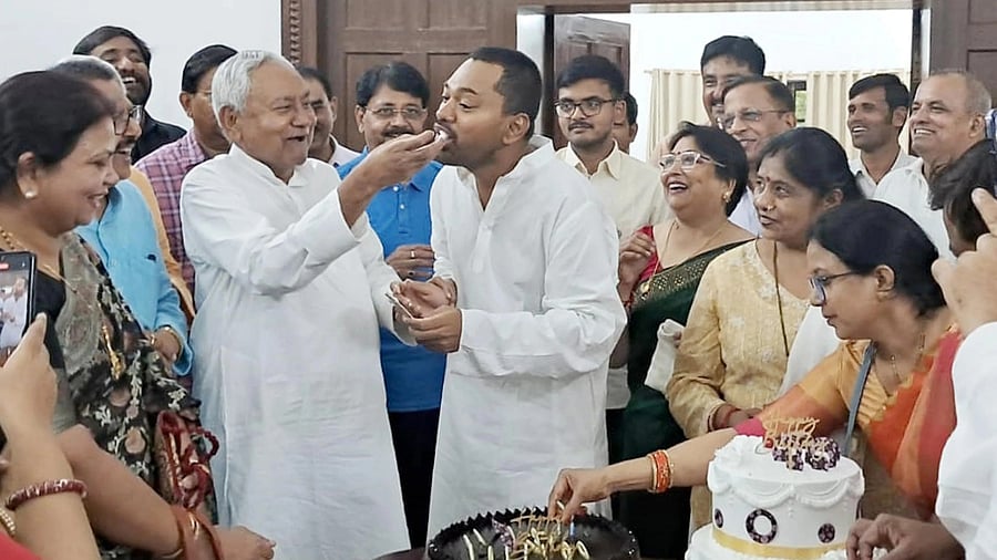 <div class="paragraphs"><p>Patna: Bihar Chief Minister Nitish Kumar celebrates his son Nishant Kumar's birthday, in Patna.&nbsp;</p></div>