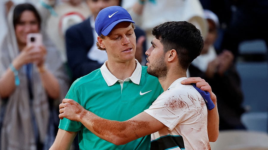 <div class="paragraphs"><p>Spain's Carlos Alcaraz celebrates after winning the men's singles final against Italy's Jannik Sinner at the French Open 2025.</p></div>