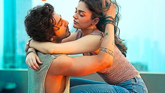 <div class="paragraphs"><p>Ahaan Panday & Aneet Padda in Saiyaara </p></div>