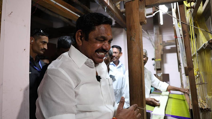 <div class="paragraphs"><p>Palaniswami during a visit to a silk weaver in Thiruvidaimarudhur</p></div>