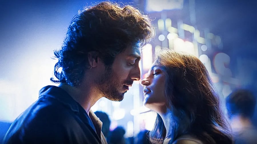 <div class="paragraphs"><p>Ahaan Panday and Aneet Padda in <em>Saiyaara</em>.</p></div>