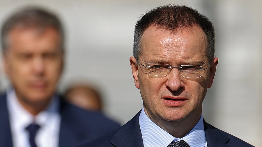 <div class="paragraphs"><p>Russian delegation head and presidential adviser, Vladimir Medinsky walks, after a meeting at Ciragan Palace on the day of the second round of peace talks between Russia and Ukraine, in Istanbul, Turkey, June 2, 2025.</p></div>