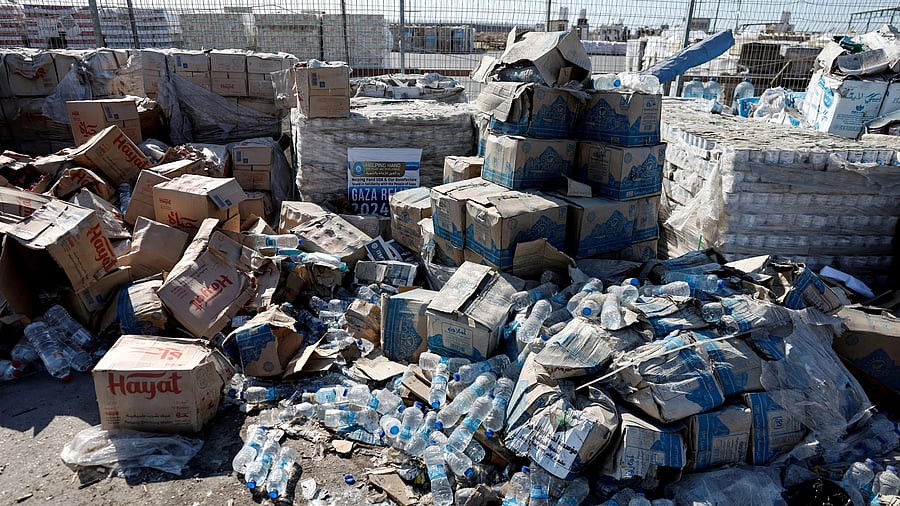 <div class="paragraphs"><p> Parcels of humanitarian aid await transfer into Gaza, at the Gaza side of the Kerem Shalom crossing in the Gaza Strip.</p></div>