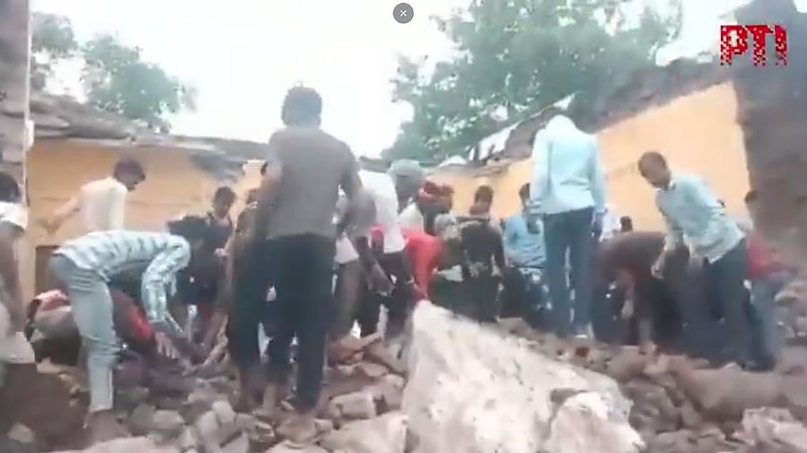 <div class="paragraphs"><p>Screengrab from a video showing visuals from the collapse site in Jhalawar, Rajasthan, July 25, 2025.</p></div>