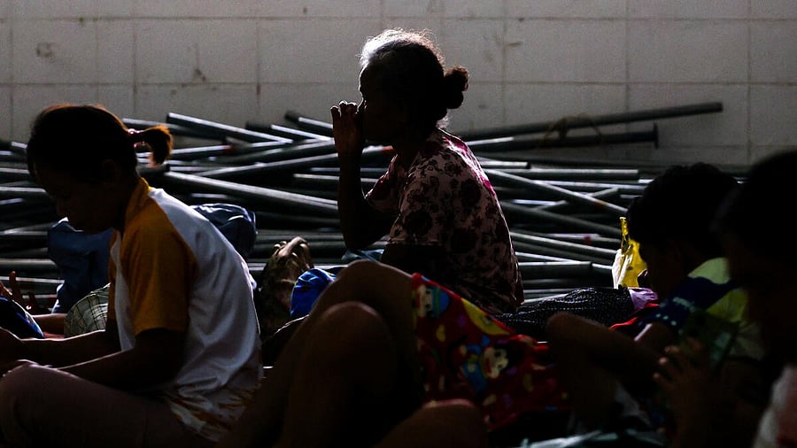 <div class="paragraphs"><p>Thailand rejects international mediation to end fighting with Cambodia</p></div>