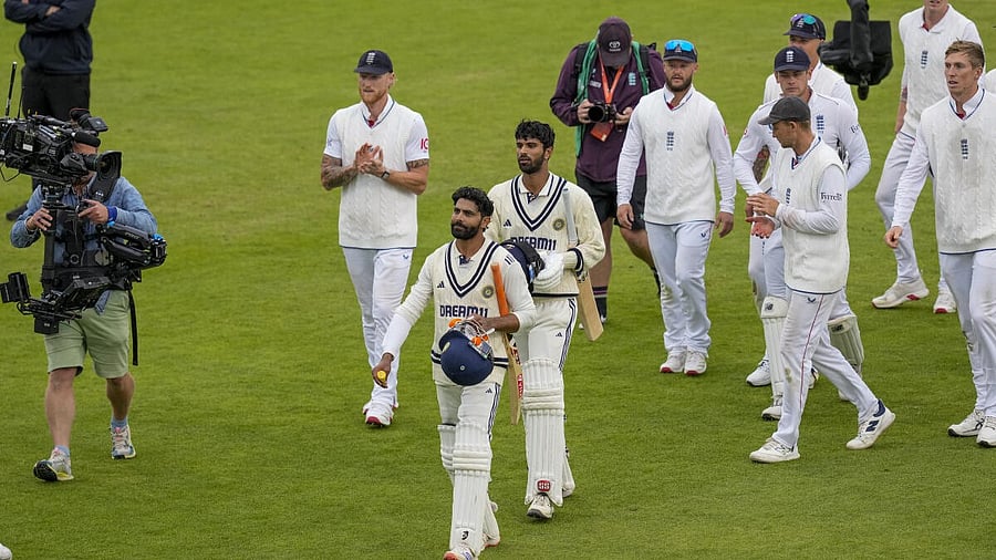<div class="paragraphs"><p>Ravindra Jadeja and Washington Sundar at the end of the fourth Test match between India and England</p></div>