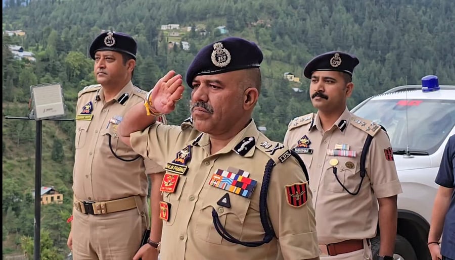 <div class="paragraphs"><p>Jammu and Kashmir Director General of Police (DGP) Nalin Prabhat</p></div>