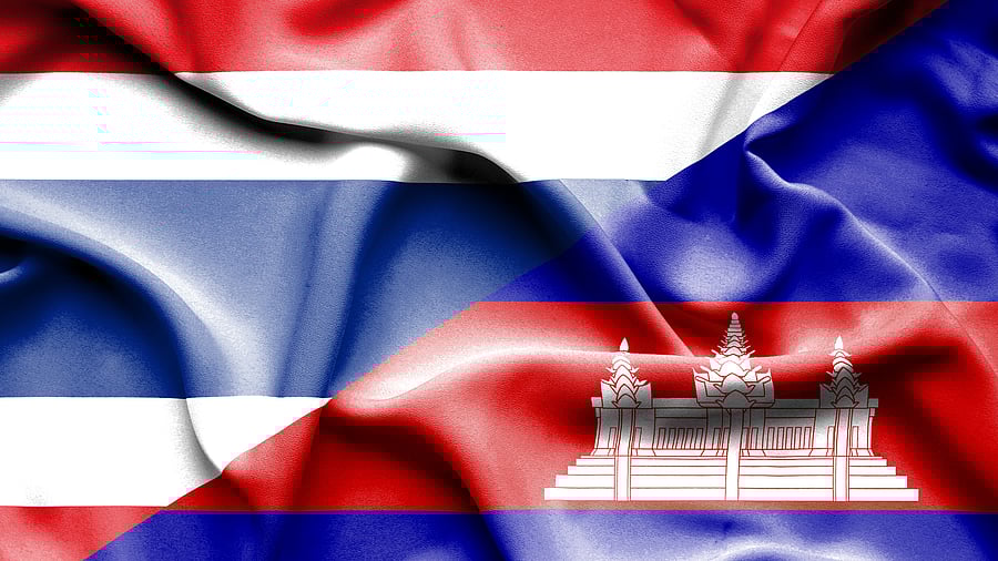<div class="paragraphs"><p>Waving flag of Cambodia and Thailand</p></div><div class="paragraphs"><p><br></p></div>