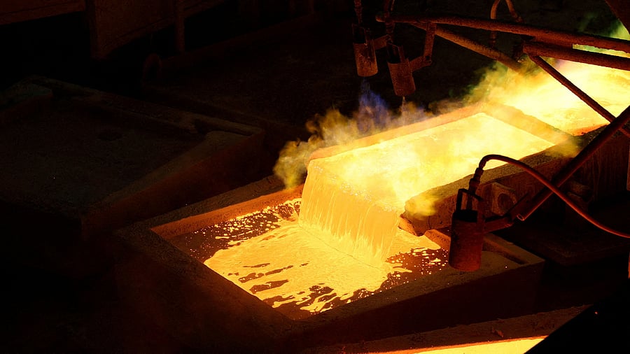 <div class="paragraphs"><p>Image showing molten copper. For representational purposes.</p></div>