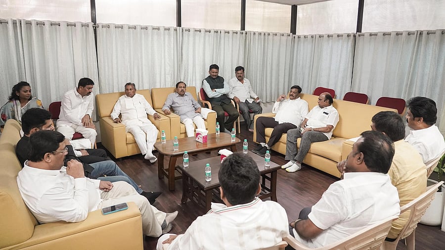 Home Minister Dr G Parameshwara holds a meeting with ministers K H Muniyappa, H C Mahadevappa, R B Timmapur, Shivaraj Tangadagi, Deputy Speaker Rudrappa Lamani, and other lawmakers from SC communities on internal reservation in Bengaluru on Saturday.