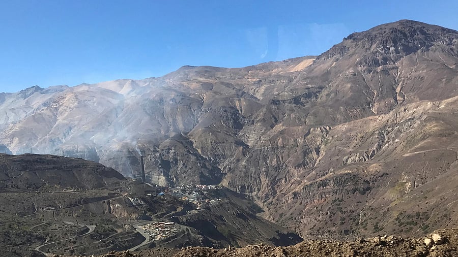 <div class="paragraphs"><p>FILE PHOTO: The Codelco El Teniente copper mine, the world's largest underground copper mine.</p></div>