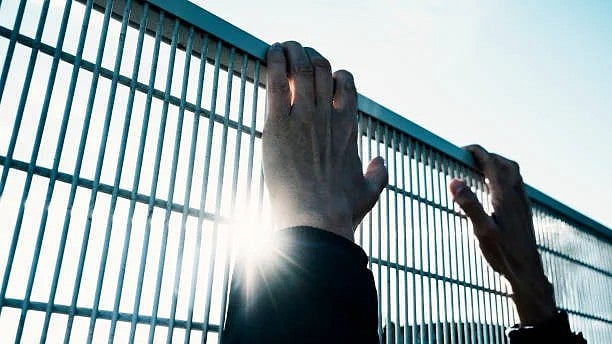 <div class="paragraphs"><p>Representative image of jail escape.</p></div>