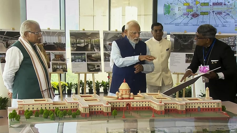 <div class="paragraphs"><p>Prime Minister Narendra Modi with Union Minister of Housing and Urban Affairs Manohar Lal during the inauguration of Kartavya Bhavan, in New Delhi.</p></div>