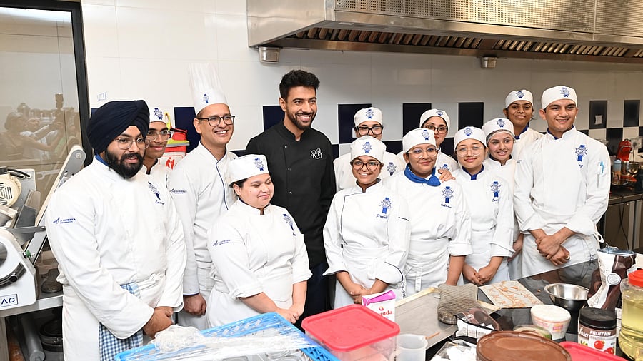 <div class="paragraphs"><p>Ranveer Brar with Le Cordon Bleu (LCB) students.</p></div>