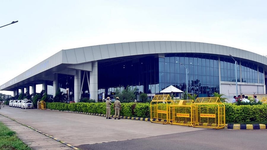 <div class="paragraphs"><p>Among Karnataka airports, Hubballi reported the highest losses in ten fiscals.</p></div>
