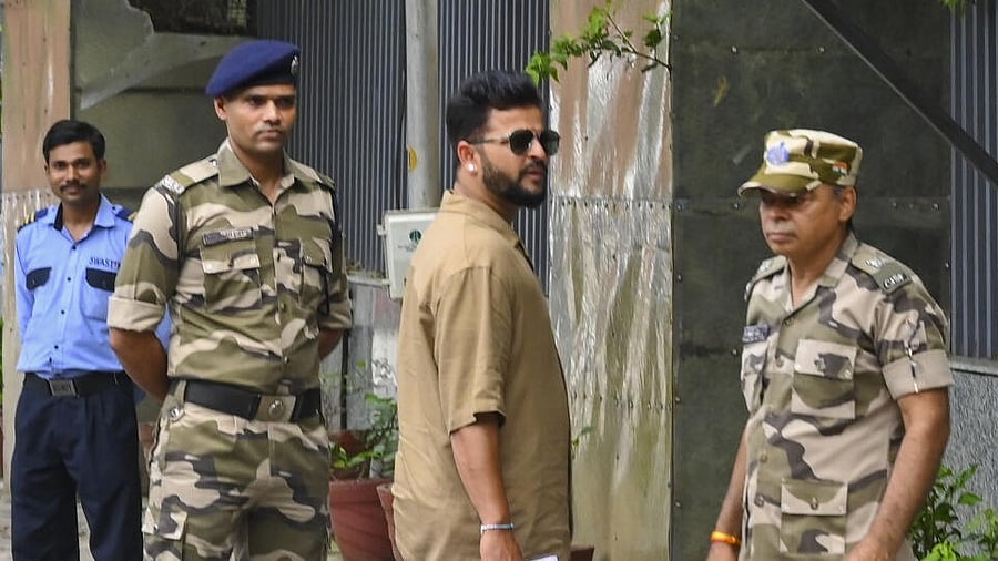 <div class="paragraphs"><p>Former cricketer Suresh Raina arrives to appear before the Enforcement Directorate (ED) for questioning in an alleged illegal betting app-linked money laundering case</p></div>