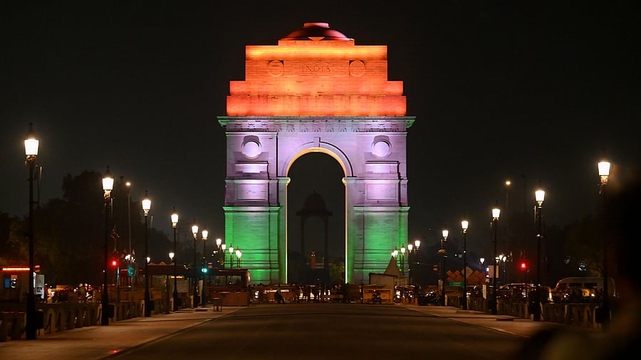 <div class="paragraphs"><p>India Gate.</p></div>