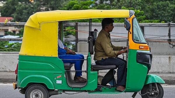 <div class="paragraphs"><p>Pollution, lack of sleep, outside food, other habits, having diabetes and blood pressure etc are the reasons for heart attacks amongst them, the minister said.</p></div>