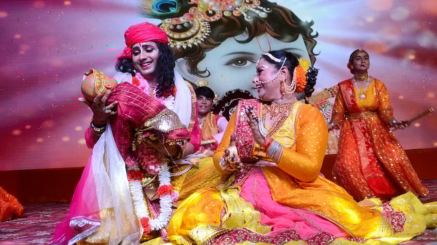 <div class="paragraphs"><p>Representative image of artists enacting scenes from Krishna’s life during Janmashtami celebrations.</p></div>
