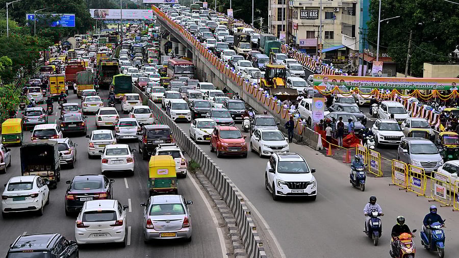 <div class="paragraphs"><p>Inauguration of a flyover at Hebbal Junction in Bengaluru on Monday.</p></div>