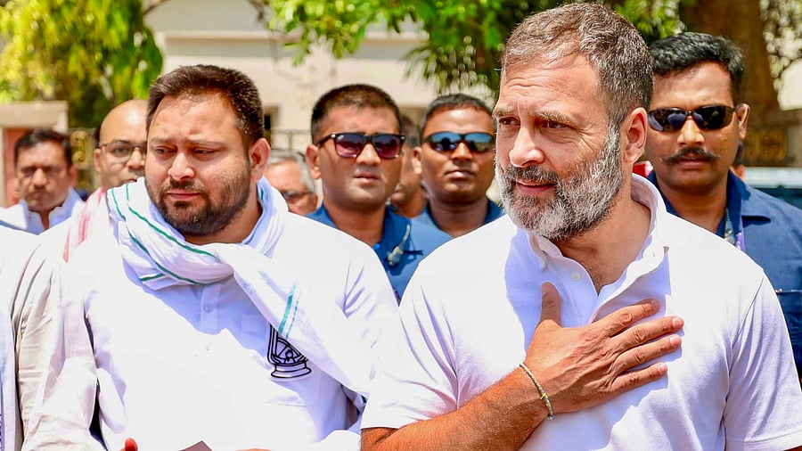 <div class="paragraphs"><p>File photo: Congress leader Rahul Gandhi and RJD leader Tejashwi Yadav.</p></div>