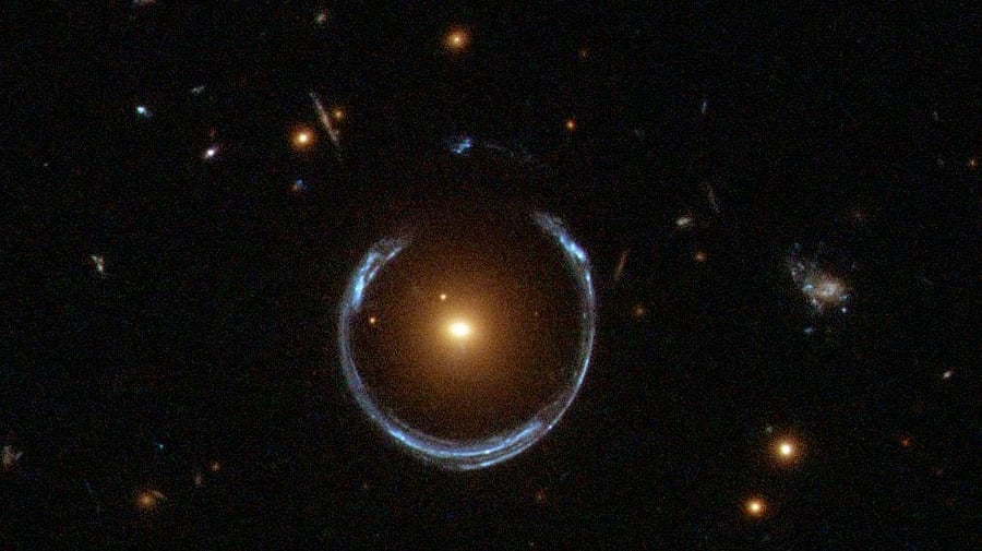 <div class="paragraphs"><p> A gravitational lens mirage.</p></div>