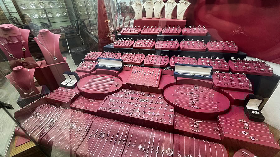 <div class="paragraphs"><p>Silver prices surged by Rs 1,500 to Rs 1,14,000 per kilogram (inclusive of all taxes) on Thursday.</p></div>