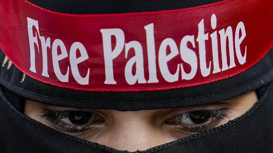 <div class="paragraphs"><p>An agitator during a demonstration in support of Palestinians amid the ongoing conflict in Gaza, at Jantar Mantar, in New Delhi, Friday, Aug. 22, 2025.</p></div>