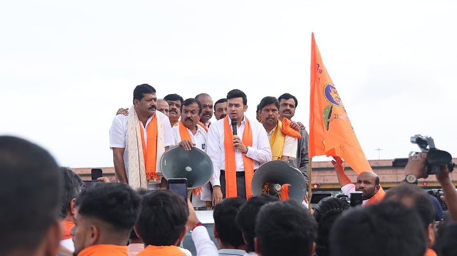 <div class="paragraphs"><p>Tejasvi Surya &amp; Ravi Subramanya flag off 'Dharmasthala Chalo Yatra.' </p></div>