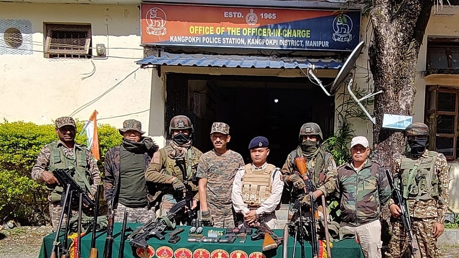 <div class="paragraphs"><p>Large cache of arms, ammunition seized in Manipur's Kangpokpi</p></div>