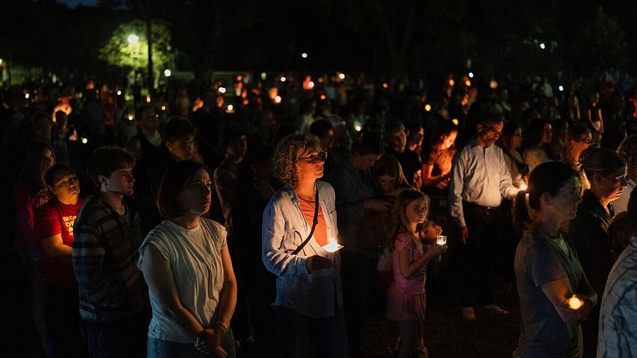 <div class="paragraphs"><p>Shooting at Annunciation Church, which is also home to a an elementary school, in Minneapolis</p><p></p></div>