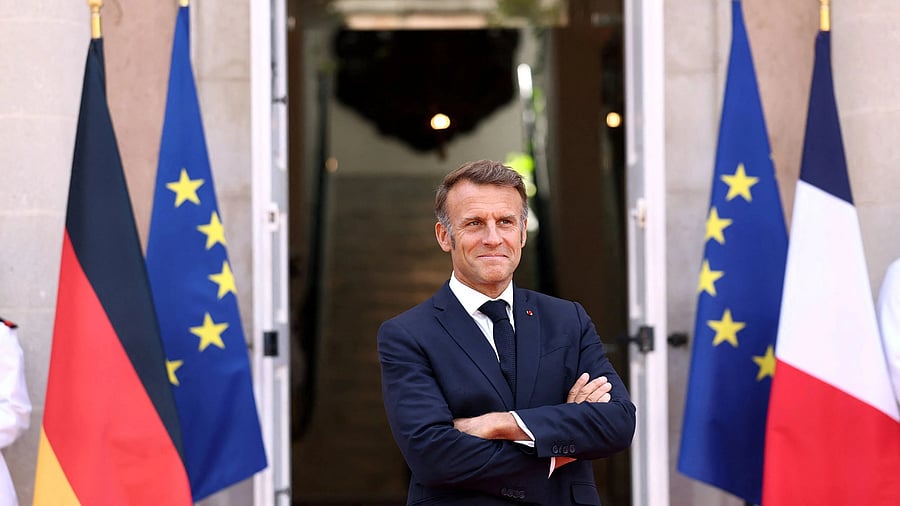 <div class="paragraphs"><p>French President Emmanuel Macron waits for the arrival of German Chancellor Friedrich Merz to attend a Franco-German cabinet meeting in Toulon, France, August 29, 2025. </p></div>