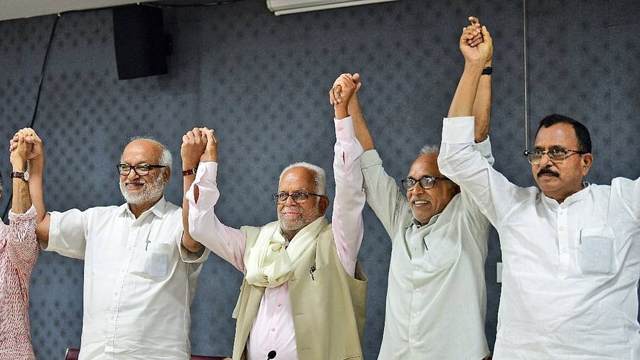 <div class="paragraphs"><p>VP candidate of the Opposition parties judge B Sudershan Reddy, with M A Baby, and Polit Bureau members B V Raghavulu and Arun Kumar. </p></div>