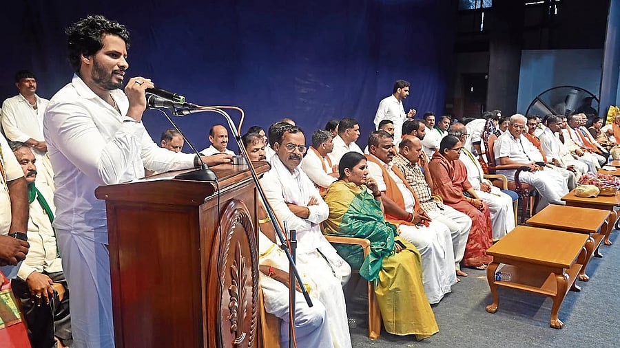 <div class="paragraphs"><p>JD(S) Youth Wing President Nikhil Kumaraswamy speaks at the Dharmasthala Satya Yatre in Dharmasthala on Sunday.</p></div>