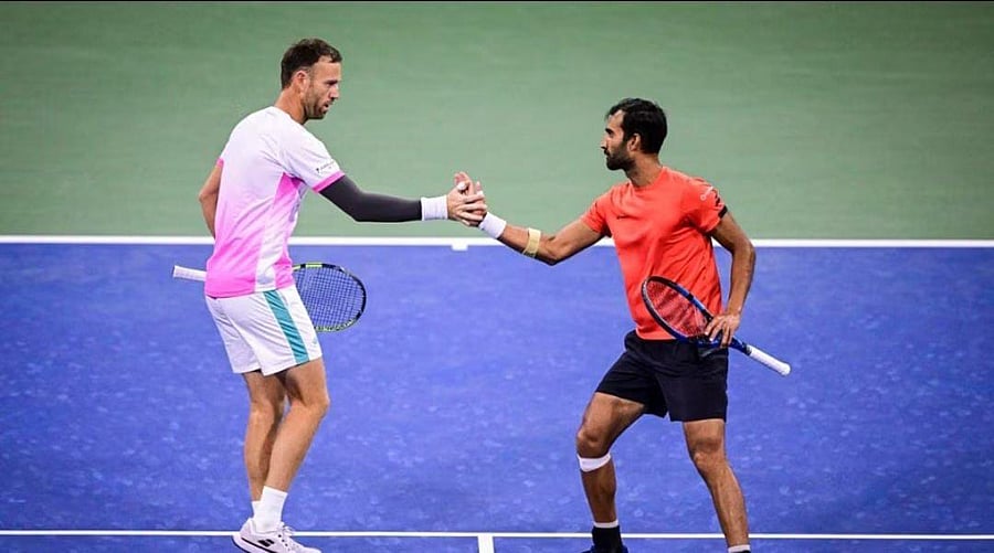 <div class="paragraphs"><p>Michael Venus (L) and Yuki Bhambri (R) advance to the next round of US open.</p></div>