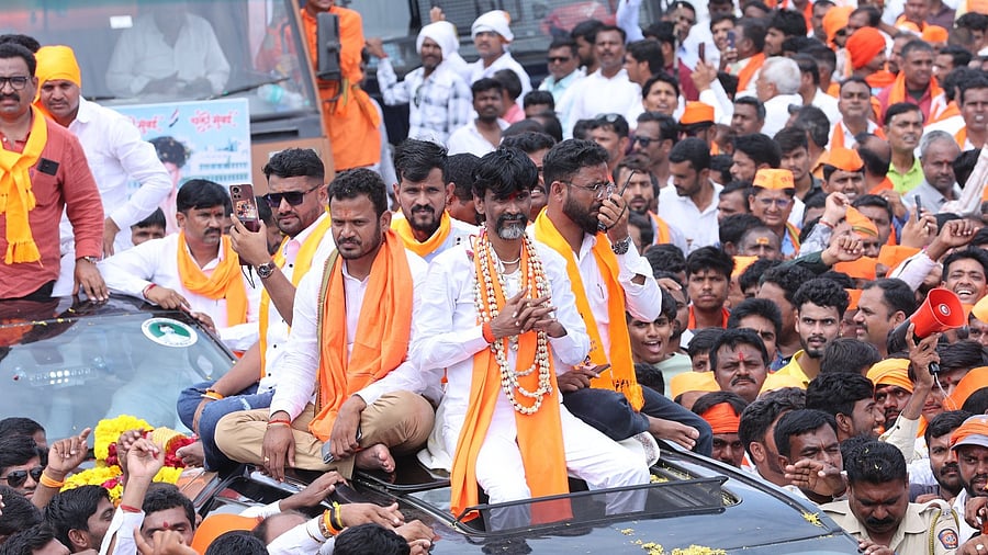 <div class="paragraphs"><p>Manoj Jarange-Patil addresses the gathering during the stir.&nbsp;&nbsp;</p></div>
