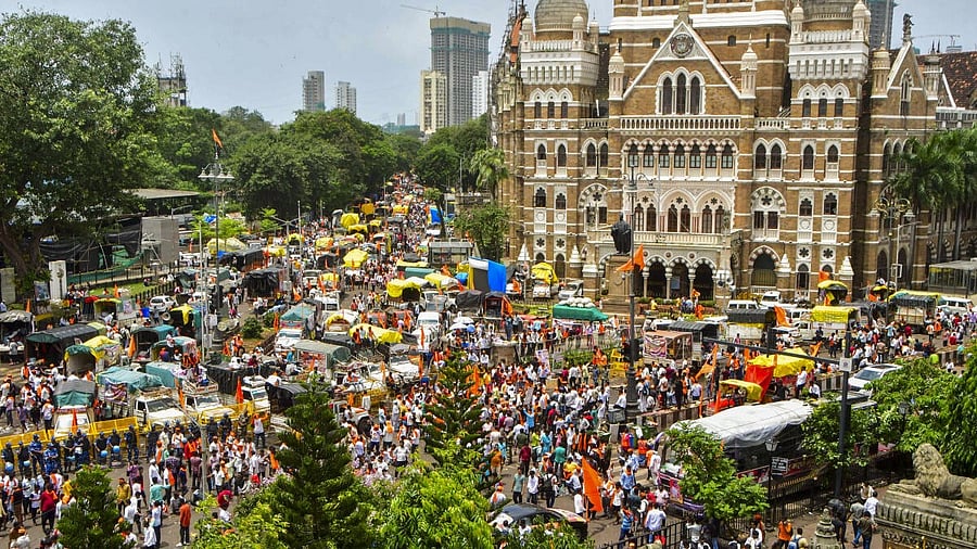 <div class="paragraphs"><p>Vehicles stuck in a traffic jam during a protest by Maratha community members seeking reservation for the community under the Other Backward Classes (OBC) category, outside Chhatrapati Shivaji Maharaj Terminus (CSMT) in Mumbai.</p></div>
