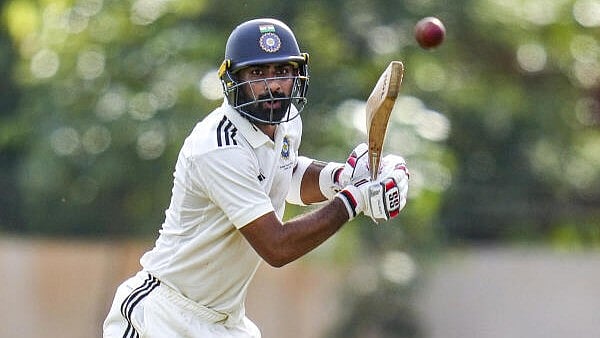 <div class="paragraphs"><p>South Zone’s Narayan Jagadeesan plays a shot on day one of the Duleep Trophy 2025 first semifinal cricket match between South Zone and North Zone. </p></div>