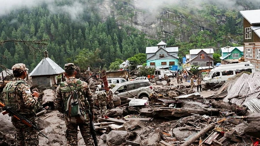 <div class="paragraphs"><p>Representative image of members of Indian Army working at an area affected by the deadly flood.</p></div>