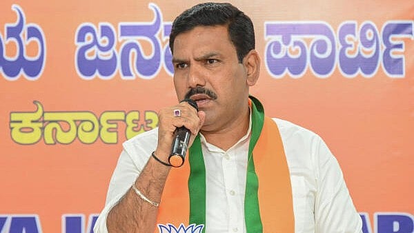 <div class="paragraphs"><p>B Y Vijayendra</p></div>