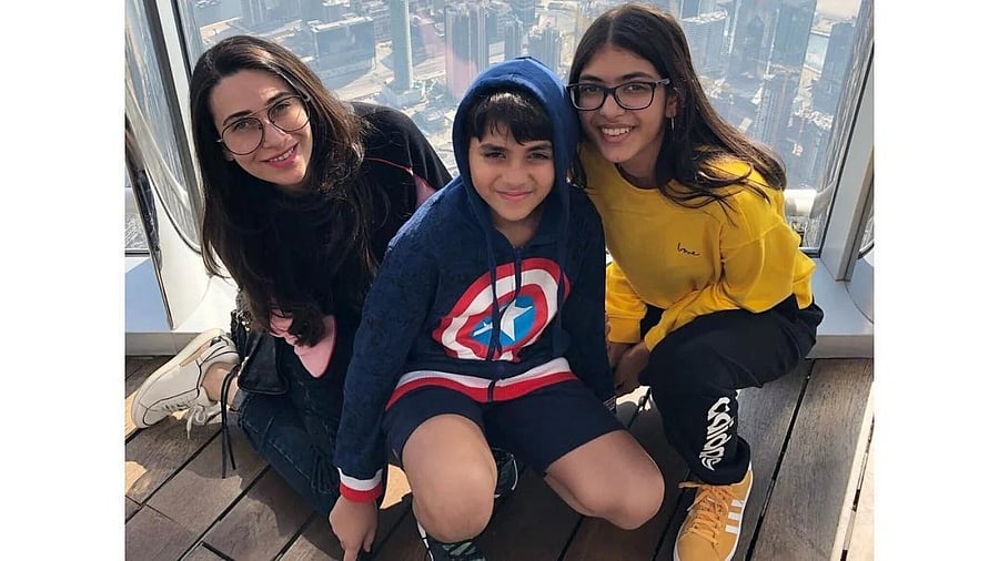 <div class="paragraphs"><p>Actor Karisma Kapoor along with her two children.</p></div>