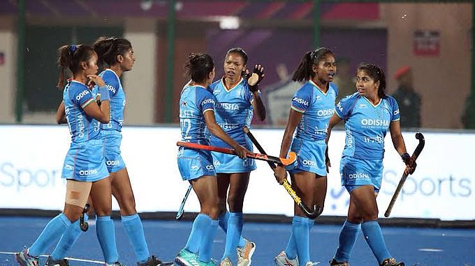 <div class="paragraphs"><p>India defeated South Korea 4-2 in the opening Super 4s match at Hangzhou</p></div>