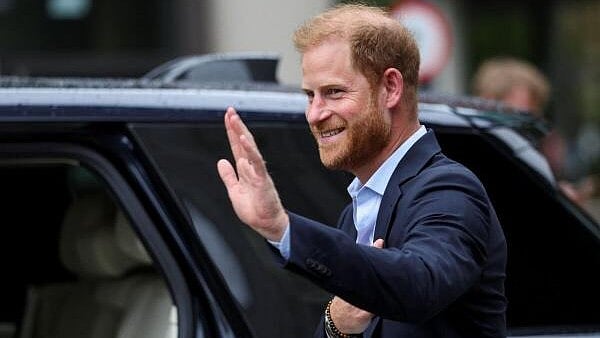 <div class="paragraphs"><p>Prince Harry</p></div>