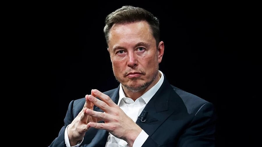<div class="paragraphs"><p>Elon Musk</p></div>