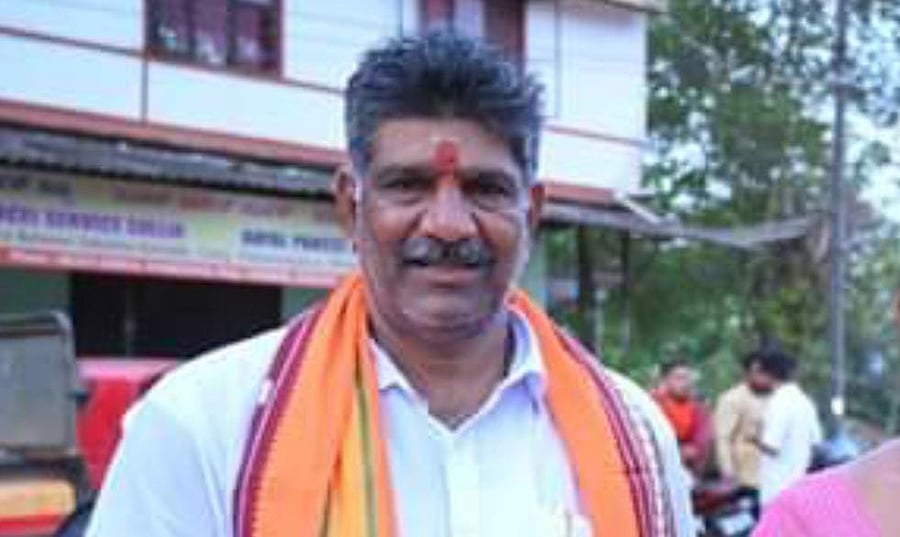 <div class="paragraphs"><p>Mahesh Shetty Thimarody.</p></div>