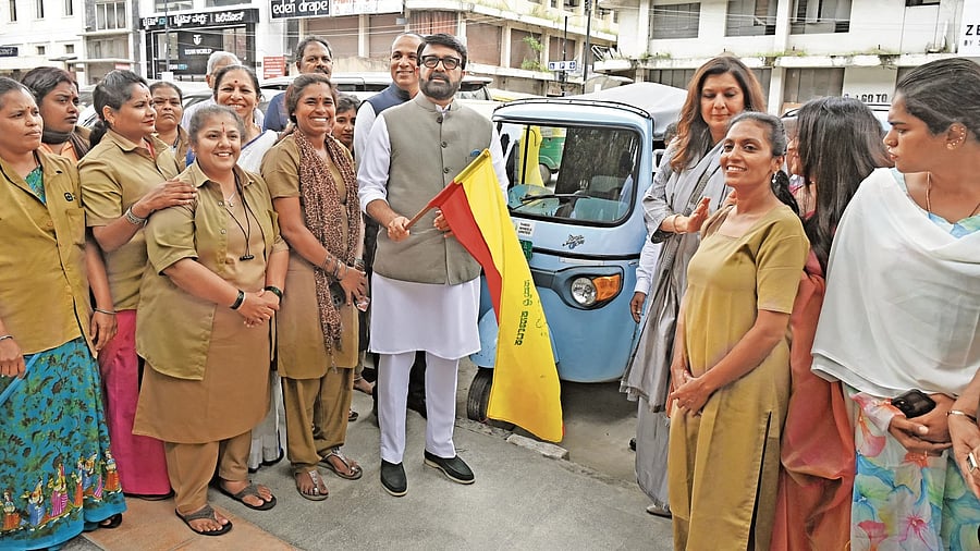 <div class="paragraphs"><p>MLA N A Harris inaugurates the free auto-rickshaw skill training programme for women and sexual minorities in Bengaluru on Saturday.&nbsp;</p></div>