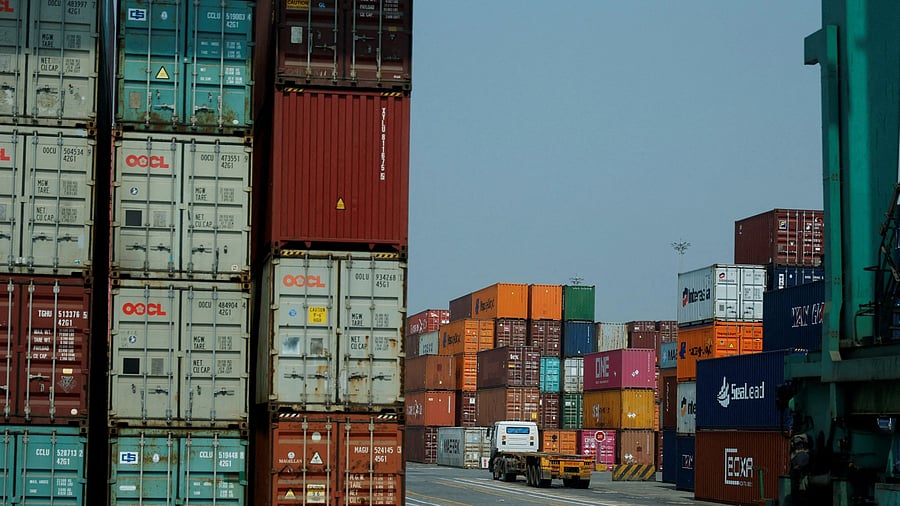 <div class="paragraphs"><p> Shipping containers are stored at APM Terminals, in Navi Mumbai, India, February 28.</p></div>